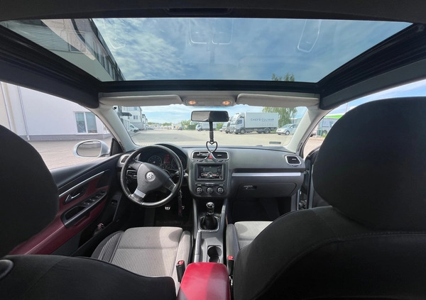 Volkswagen Eos cena 15500 przebieg: 221000, rok produkcji 2006 z Gdynia małe 92